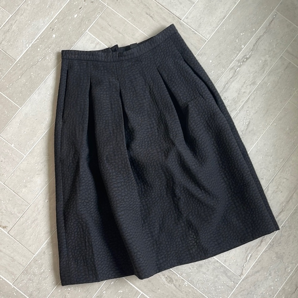 HM BLACK MIDI SKIRT